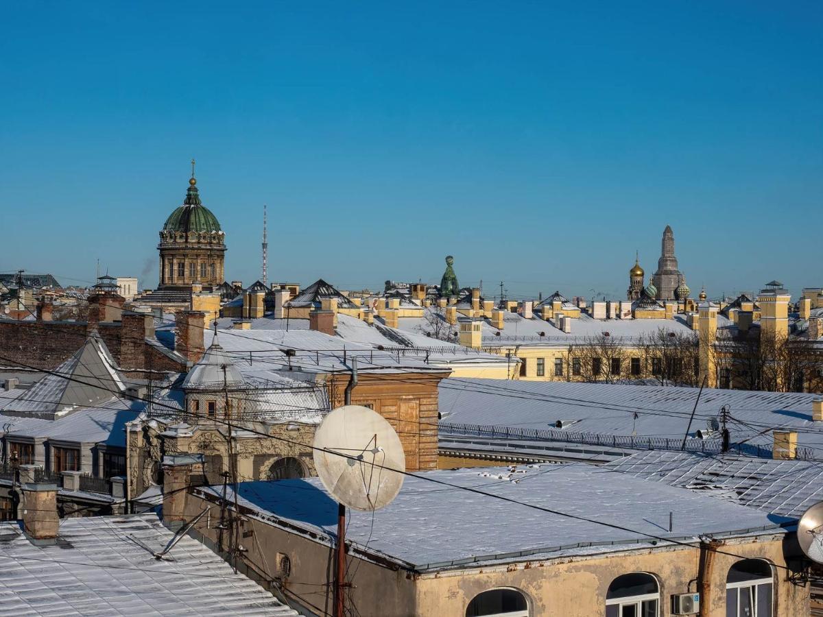 Friends Light Hostel Saint Petersburg Exterior photo